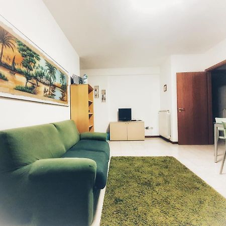Ccc Holiday Properties Terni Central Ccc Buitenkant foto
